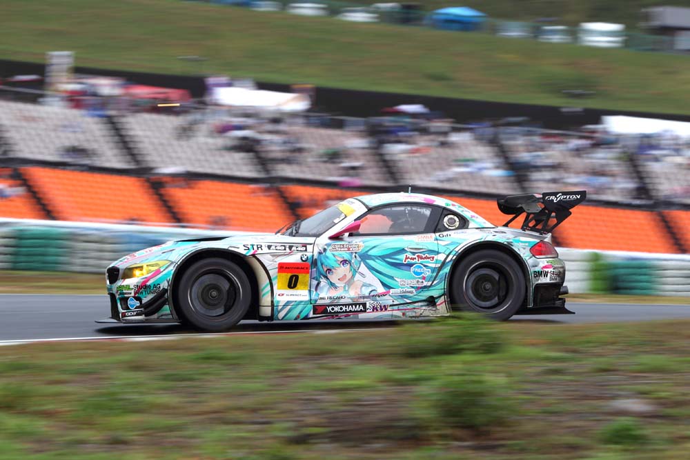 2012年SUPER GT 第7戦レースの写真
