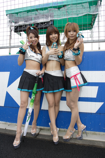 大崎莉央奈・美山蘭・佐藤陽南